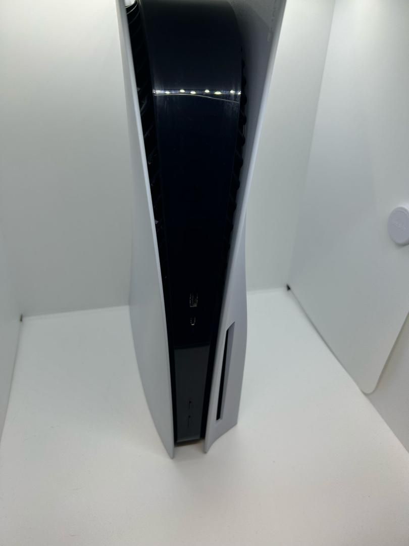 Consola PlayStation 5 (PS5) 825GB, C-Chassis, White -D-