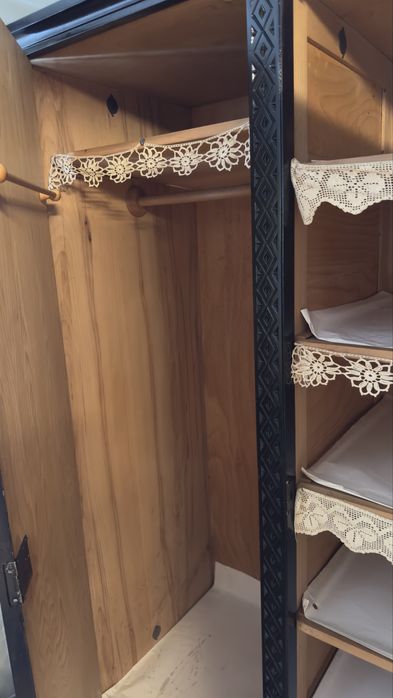 Vand set mobilier vintage din lemn de fag