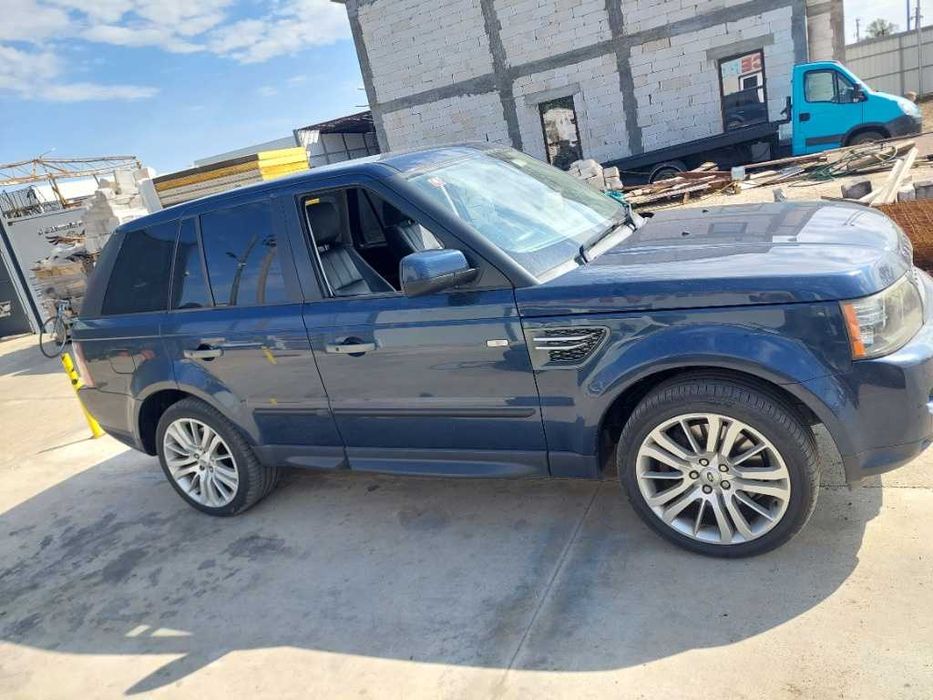 Dezmembram Range Rover Sport 3.0 d 155 kw An 2012
Cod motor 306DT