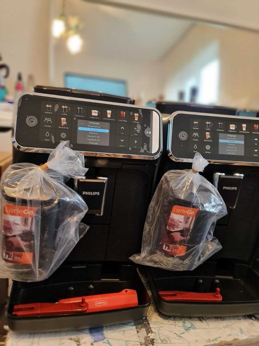 Nou espressor Philips LatteGo 5500 20 de băuturi