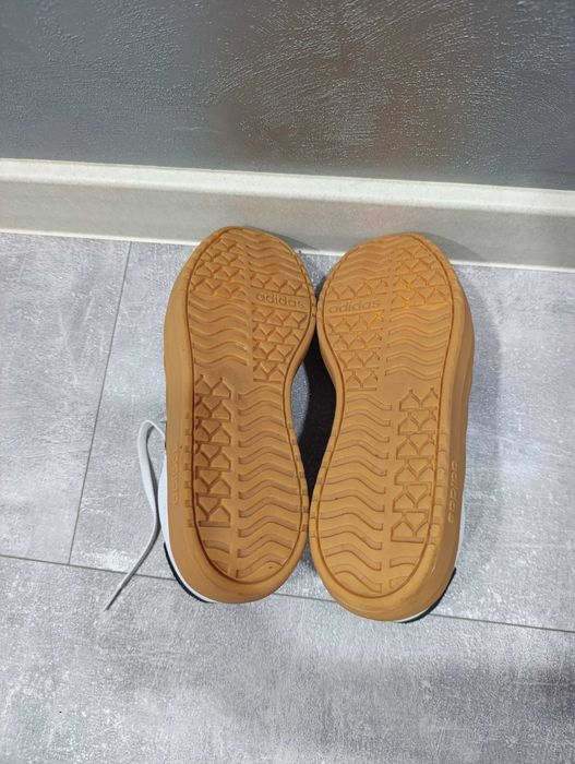 Adidas vl court bold