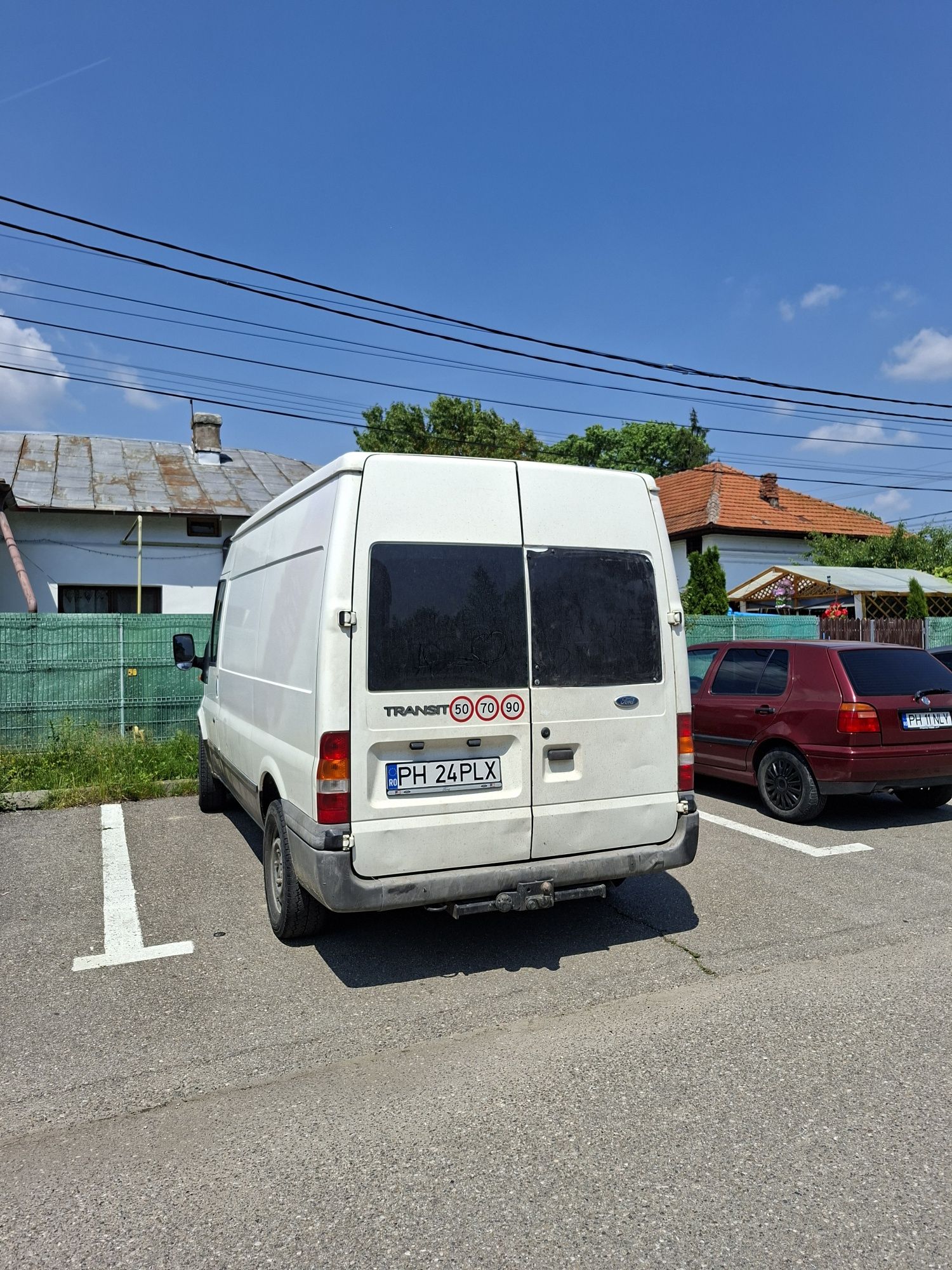 Vând sau schimb ford transit