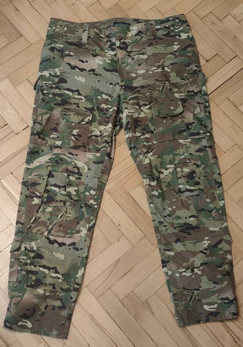 Нов камуфлажен панталон мултикам XXL