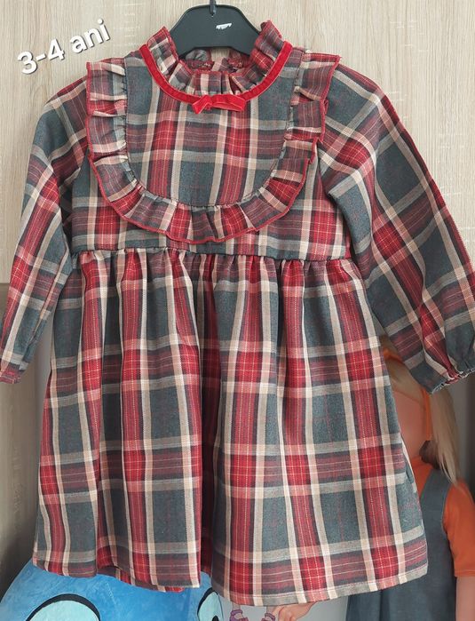 Rochie fetiță mărime 3-4 ani