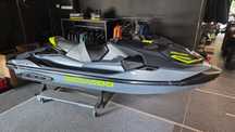 Can-Am Sea-Doo RXT-X RS 325 CP Tech Package 2025 livrare din stoc