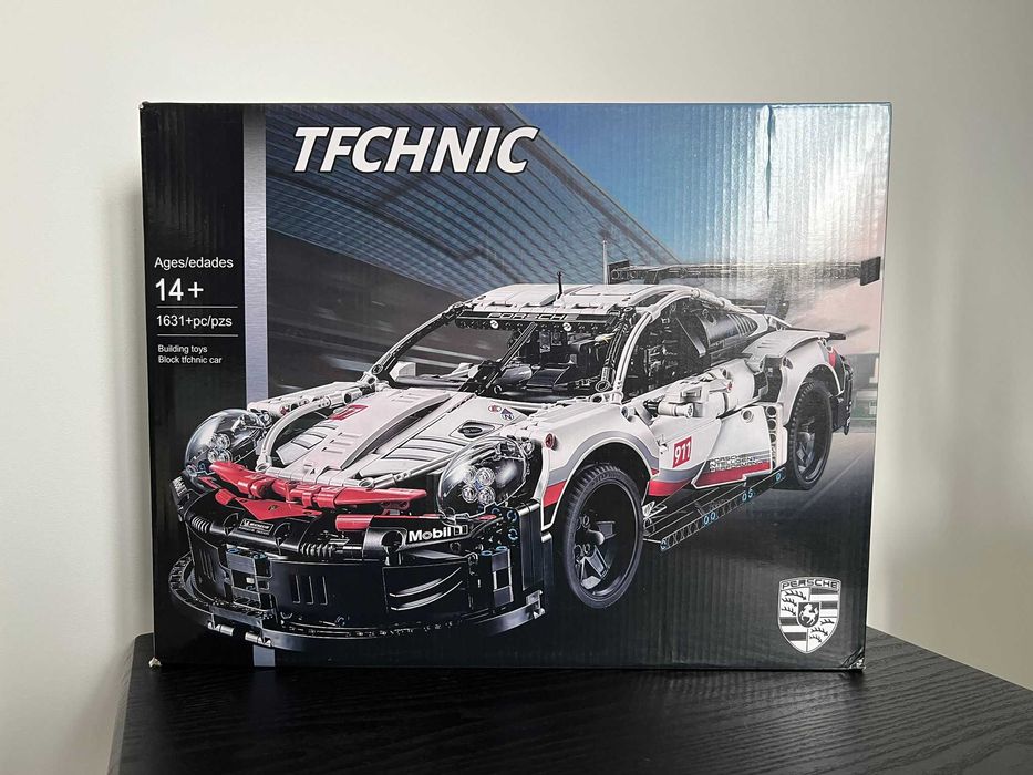 Porsche 911 RSR - Tip Lego Technic