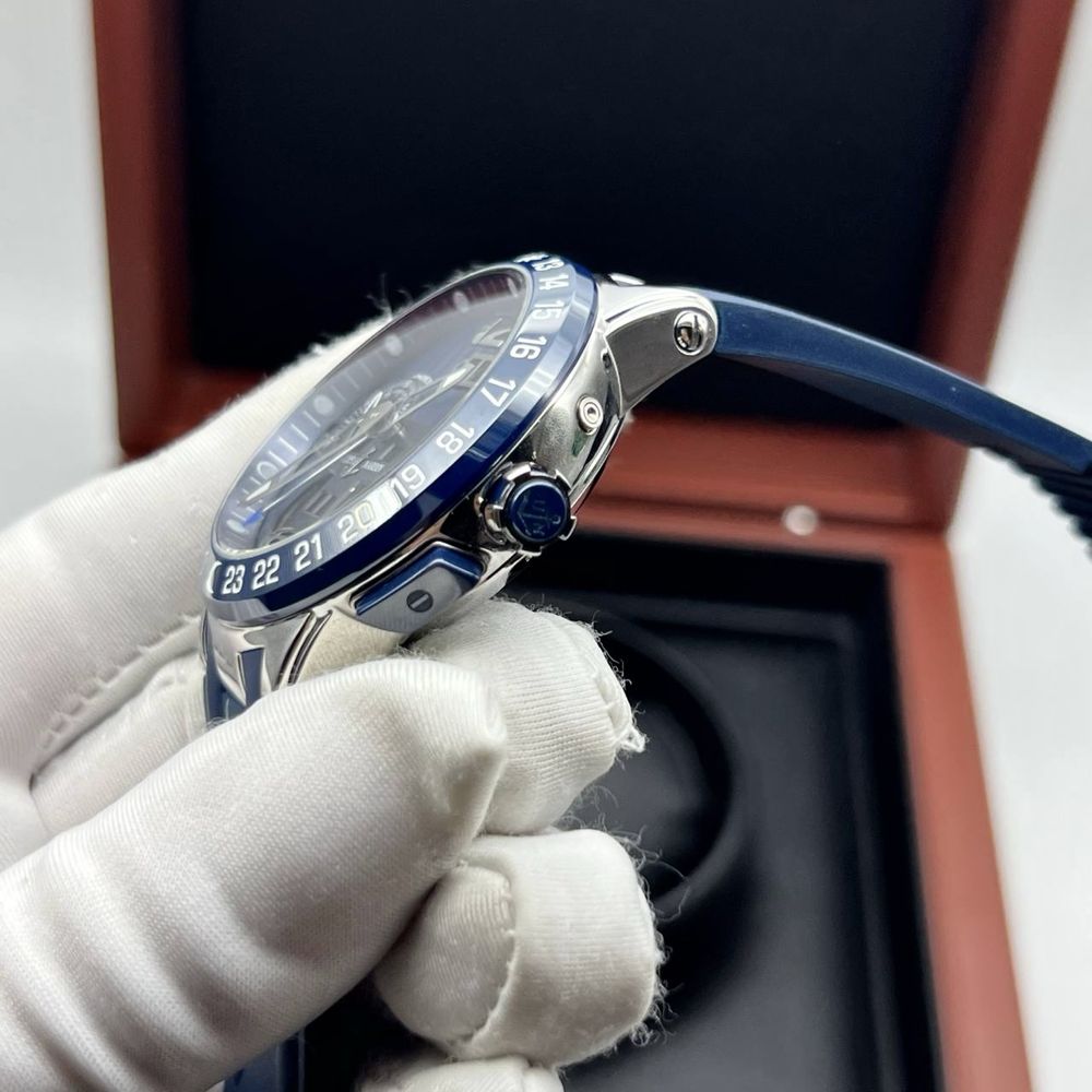 Ulysse Nardin Gmt - Perpetual calendar