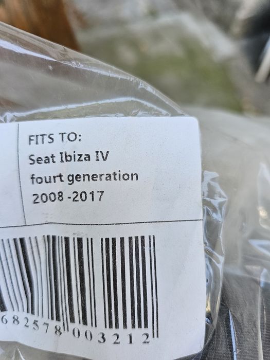 Стелки оригинални Seat Ibiza 2008-2017