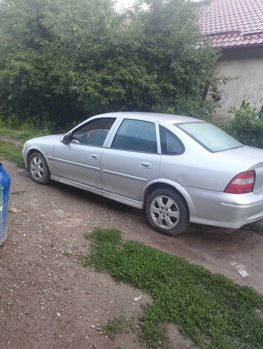 Vand vectra b functional 1.6 benzina