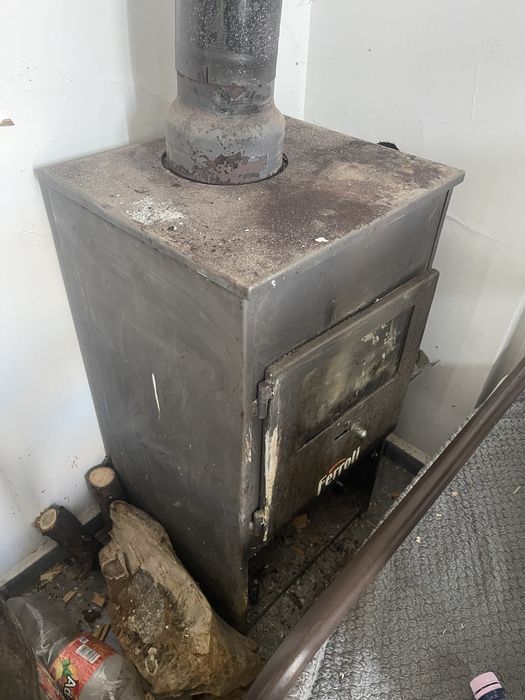 Soba pe lemn Ferroli