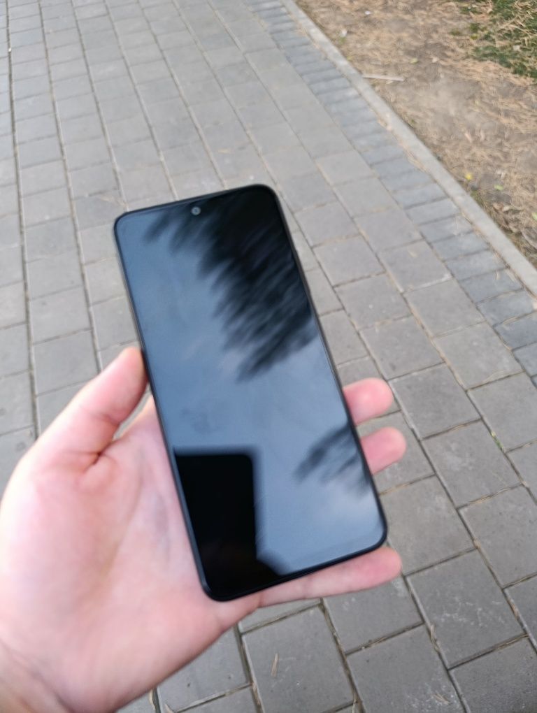 Redmi Note 11 в хорошем состоянии