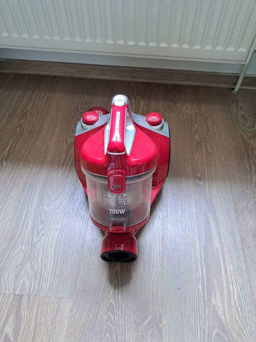Aspirator fara sac Heinner