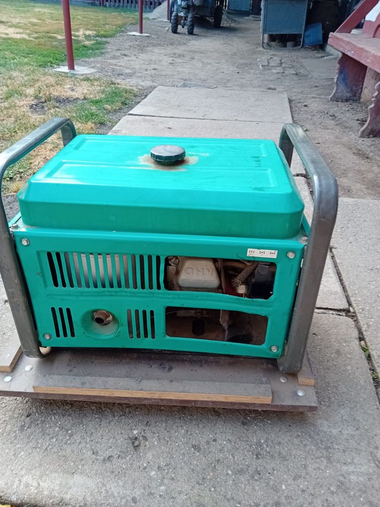 Vand generator de curent