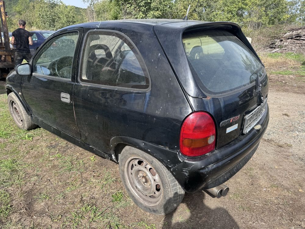 Opel Corsa GSi 1.6i 16v 1999г На Части