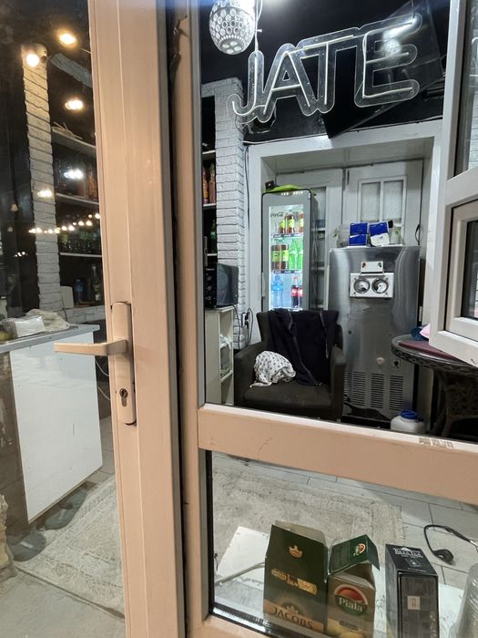 Сдаётся помещение в Арбат, Подойдет под лаваш, шаурма самса,продуктовы