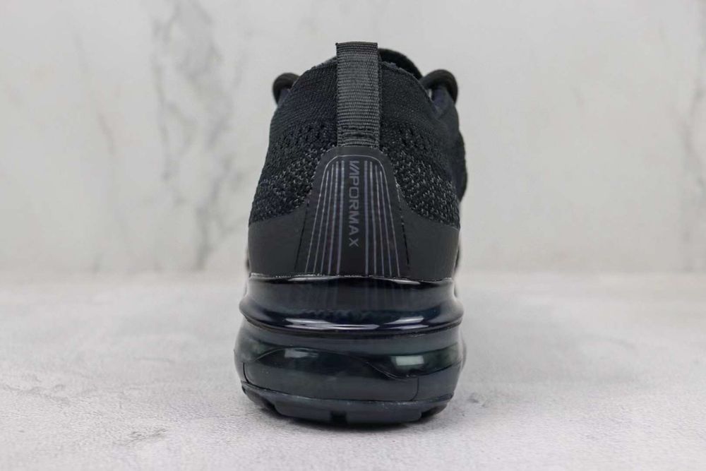 Мъжки маратонки Nike Air VaporMax 2023 Flyknit  black