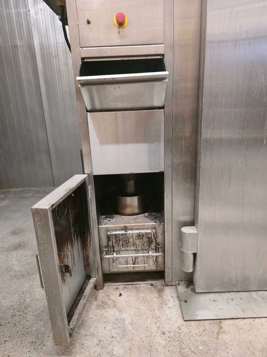 Индустриална опушваща камера за опушване и сушене на месо Fuerpla 22kW