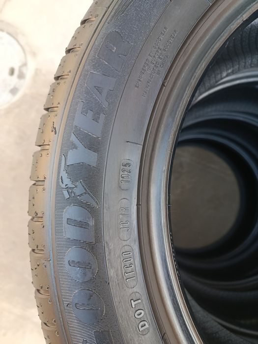 225_55_R17 GoodYear
