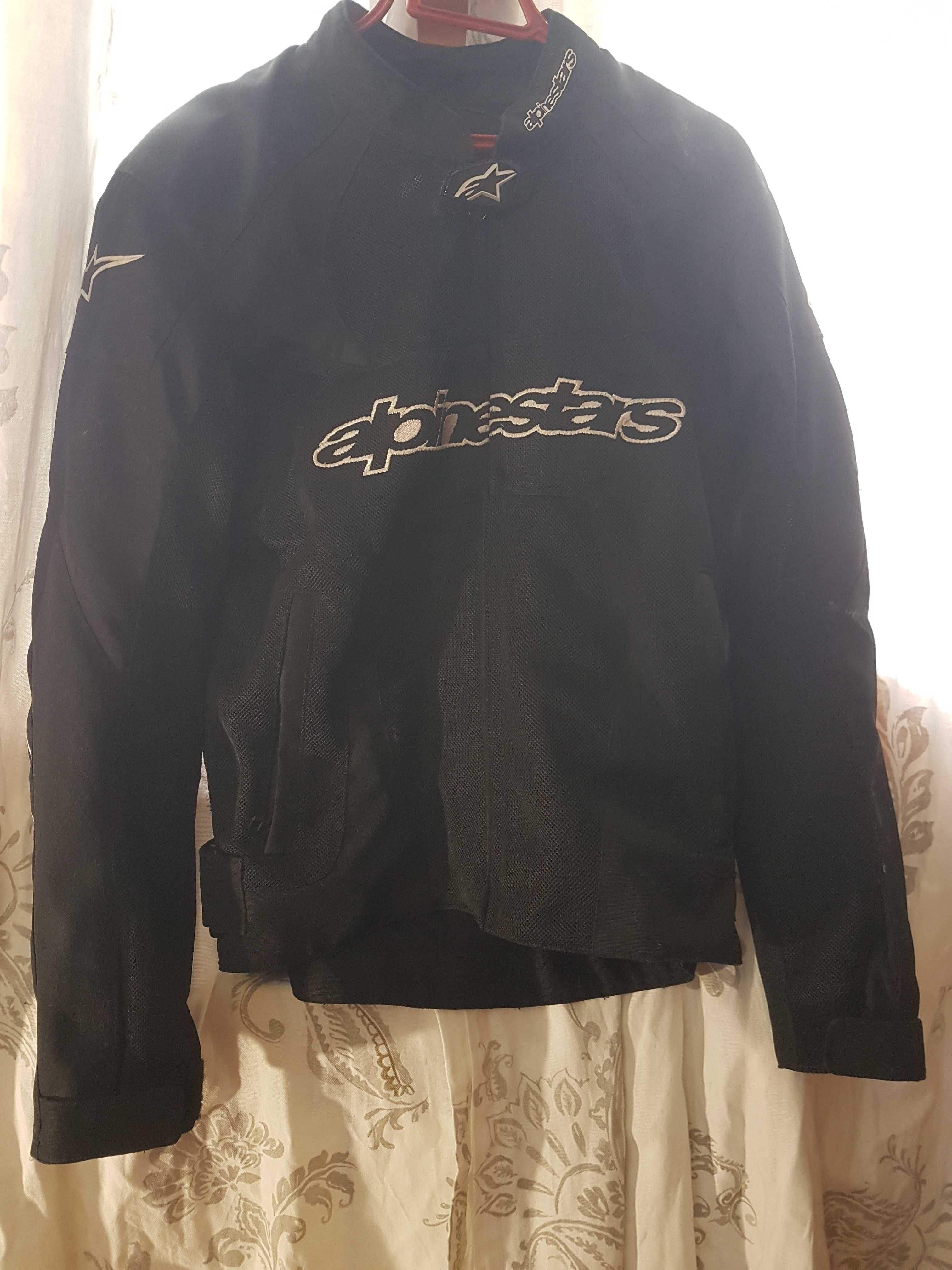 Якета за мотор KOMINE JK-093 Air Stream и Alpinestars T-GP Plus Air