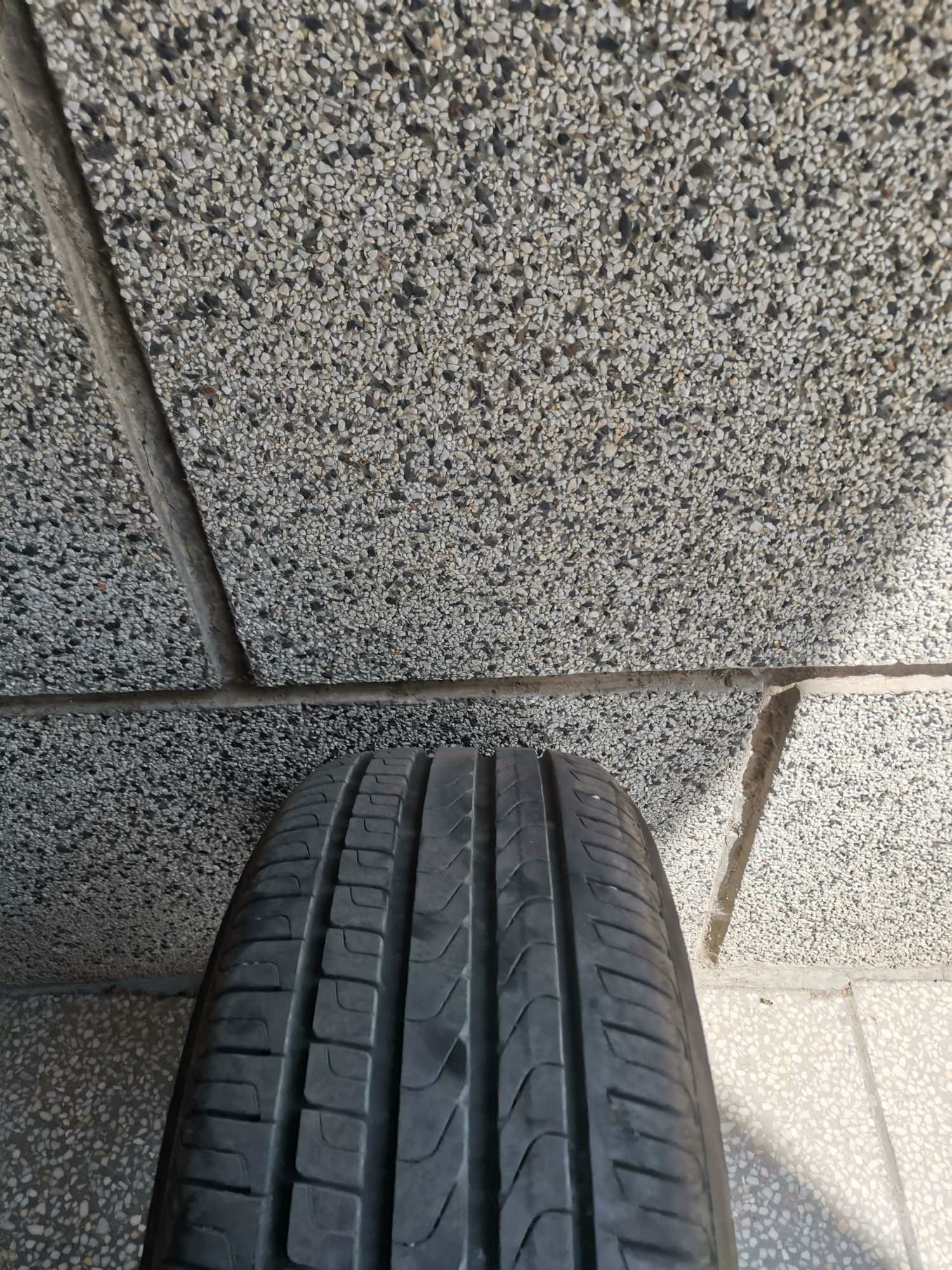 Летни Гуми Pirelli 225/55/16- 2бр