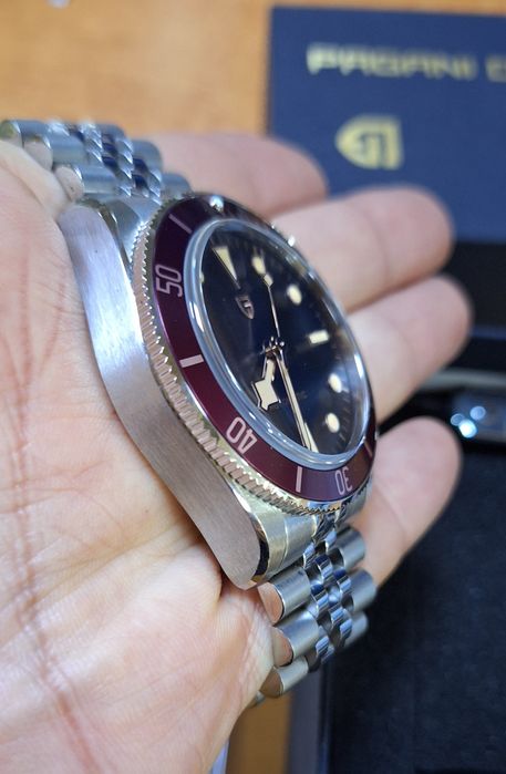 Nou! Ceas automatic cu Seiko NH35A.