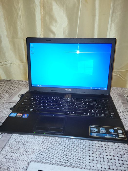 Laptop ASUS - intel I3