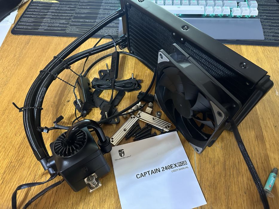 Cooler AiO Gamer Storm Captain 240EX ARGB