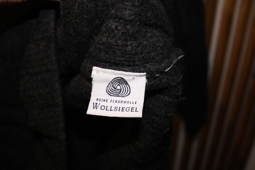 Pulover lână 100%, woolmark, negru, gros