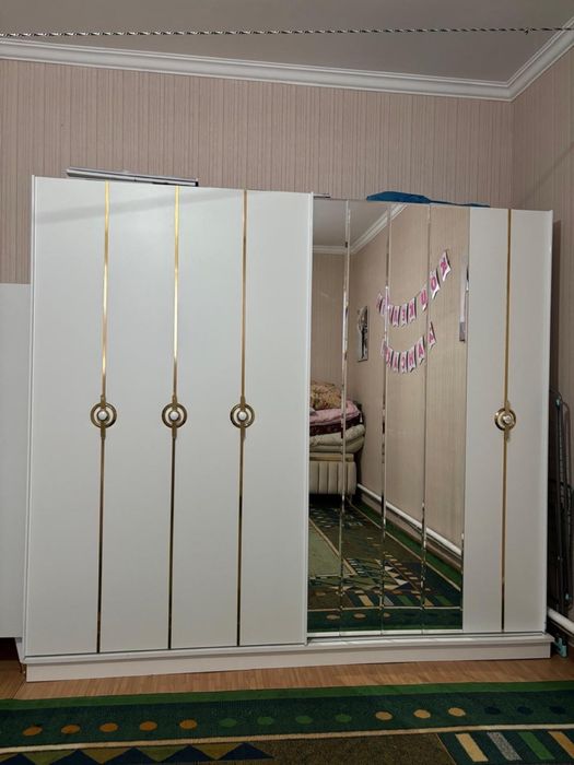 Шкаф спальный гарнитура