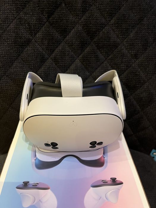 Meta quest 3s.