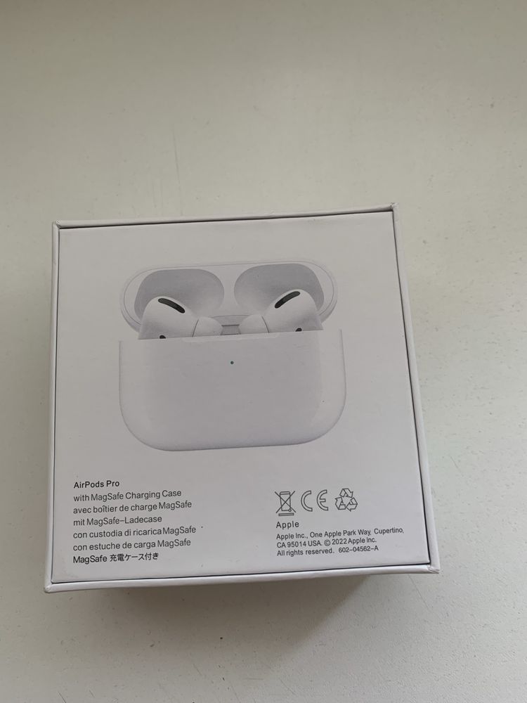 AirPods Pro.