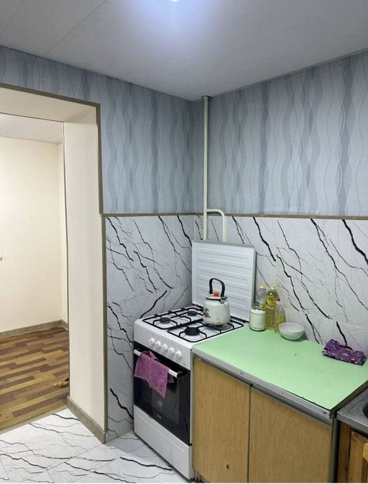 Квартира продаётся Чилан26 квартал 1/1/5 балк 2*6 ширина перекрёсток