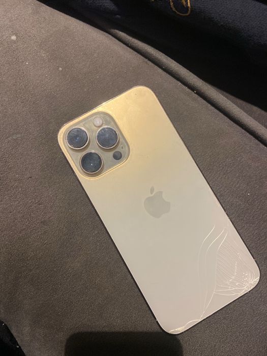 IPhone 14 pro max GOLD , 256gb (liber de rețea)