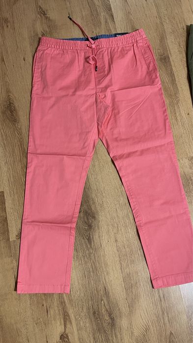 Pantaloni Originali Tommy Hilfiger Marime L Barbati S Dama Chino