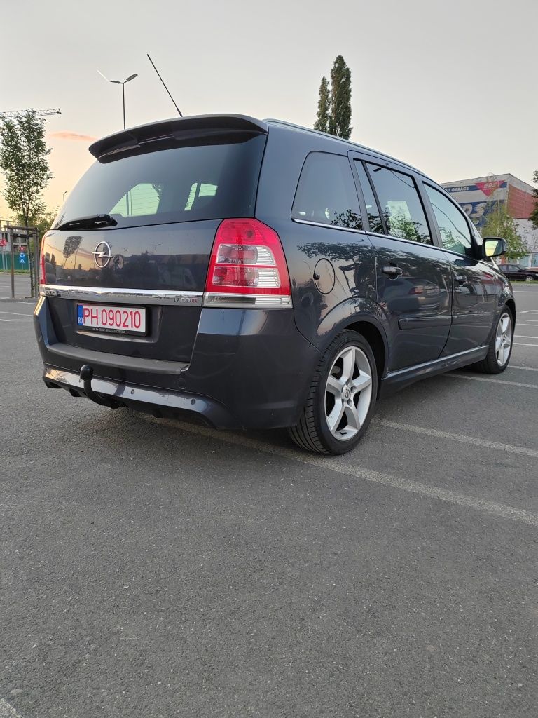 De vânzare Opel Zafira