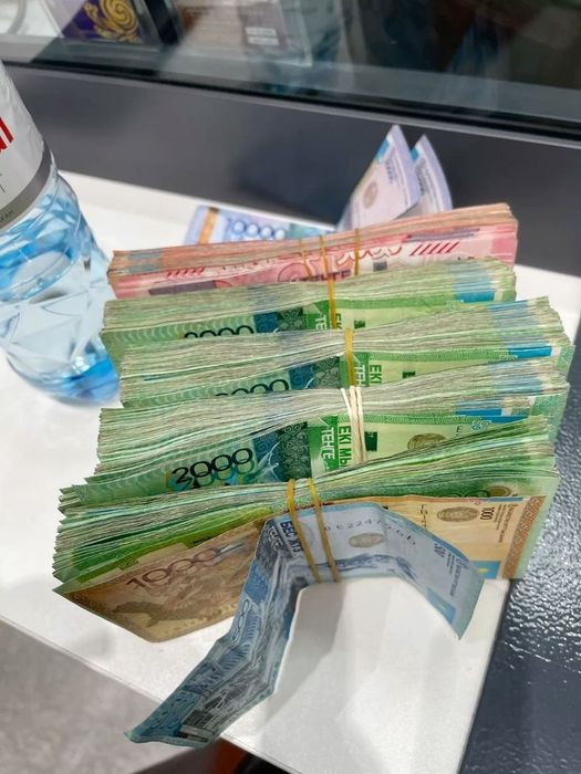 Деньги без предоплаты/ В долг