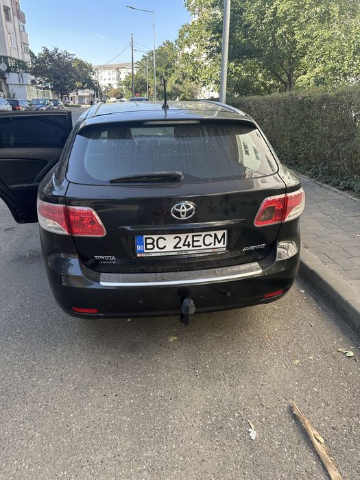 Vand /schimb Toyota Avensis T27