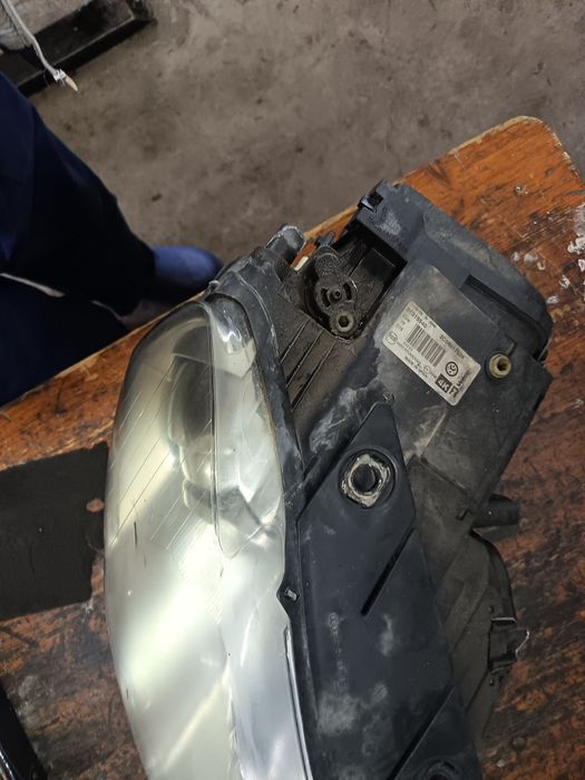 Far dreapta bi xenon passat b6