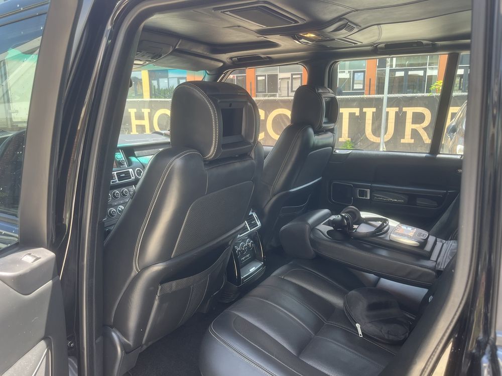 Range Rover Vogue Autobiography BLACK