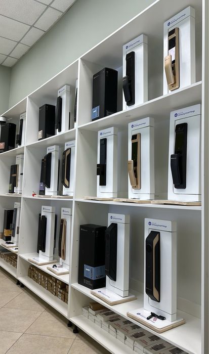 Магазин смарт замков Samsung  продаётся