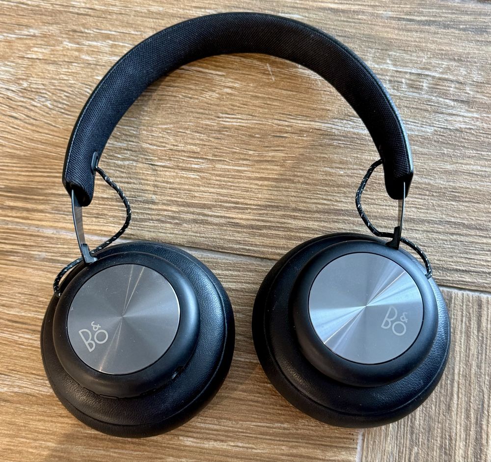 Bluetooth слушалки Bang & Olufsen