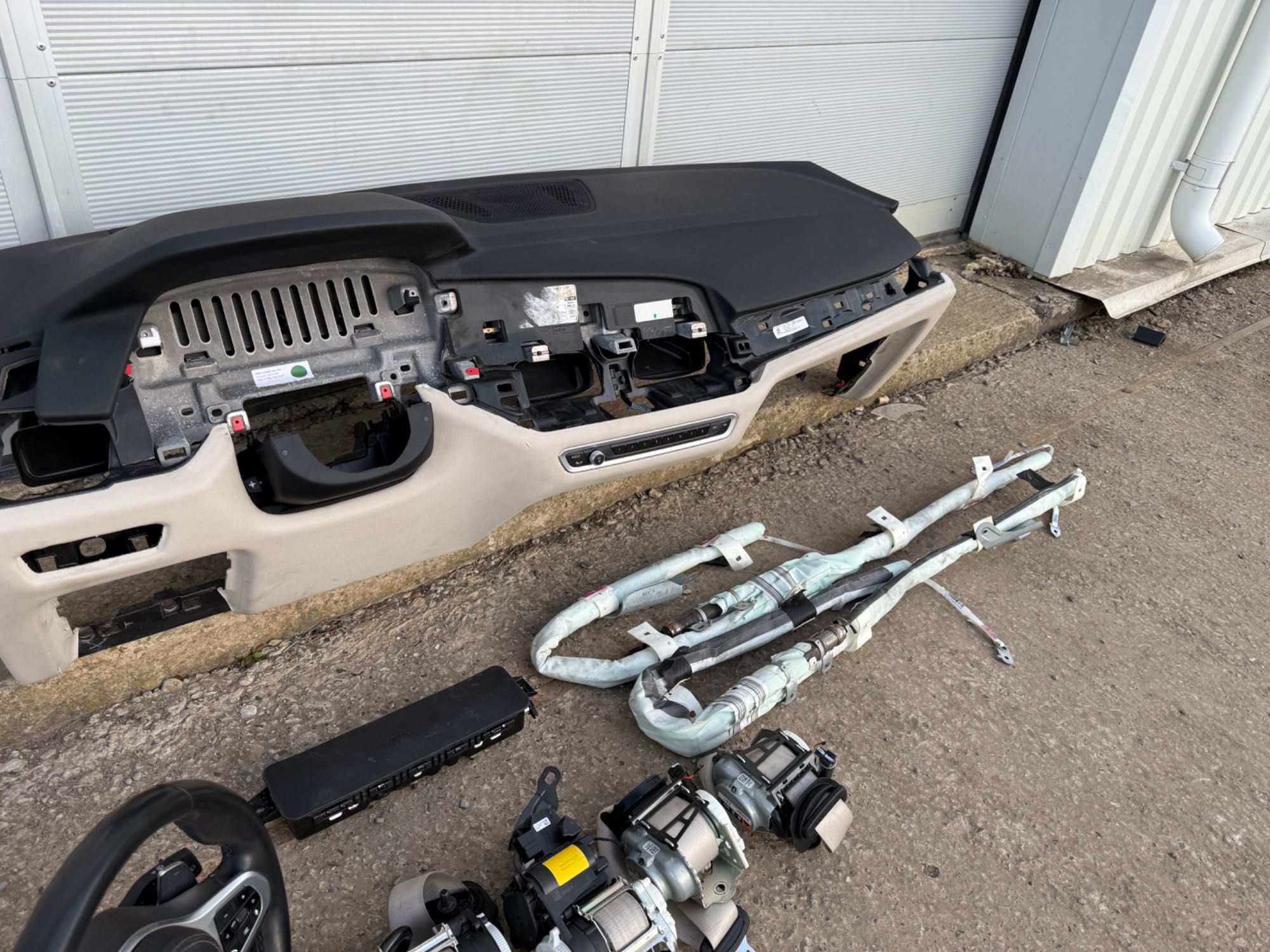 Kit Airbag Bmw X5 G05 X6 G06 X7 G07 plansa bord centuri cortine volan