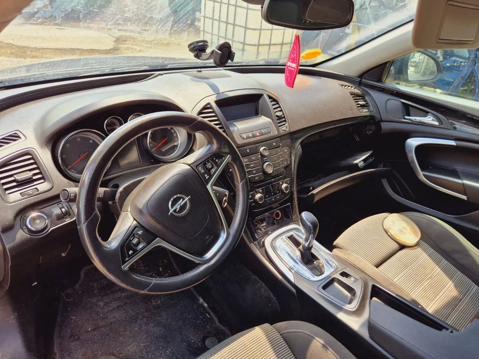 Dezmembram Opel Insignia, an 2011, 2.0 CDTI, cutie viteze automata