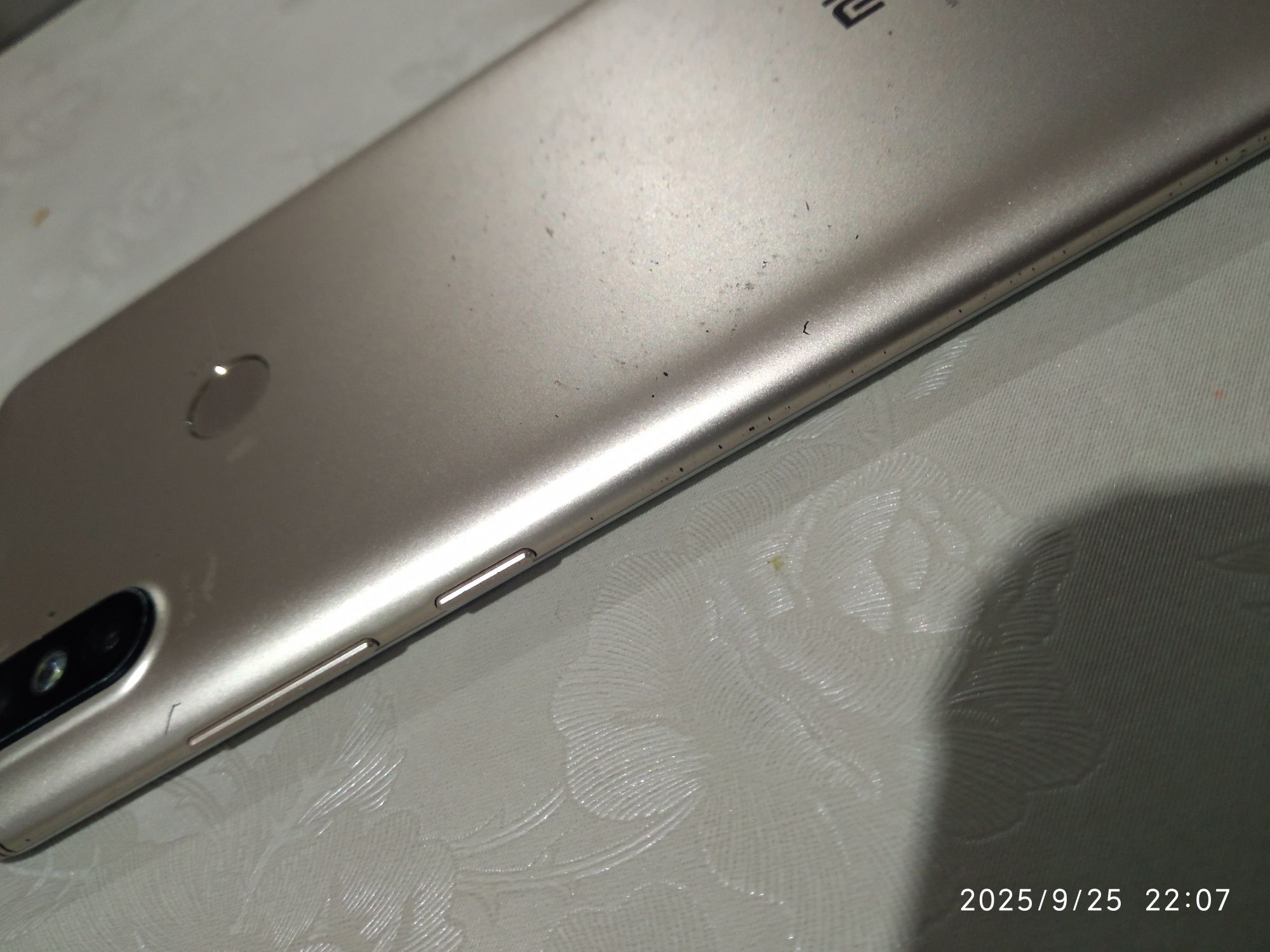 Xiaomi s2 redmi ,100  процента работещ!