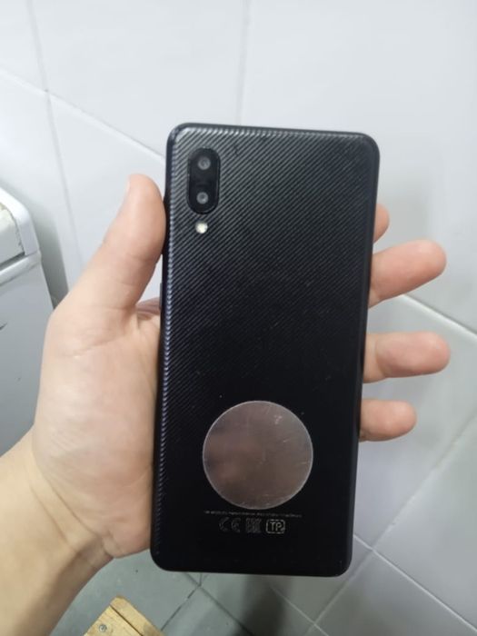 Продам срочно самсунг А02
