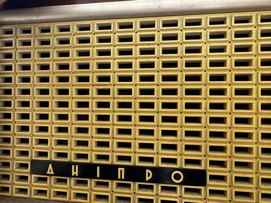 продаются виниловые проиграватели со времен ссср