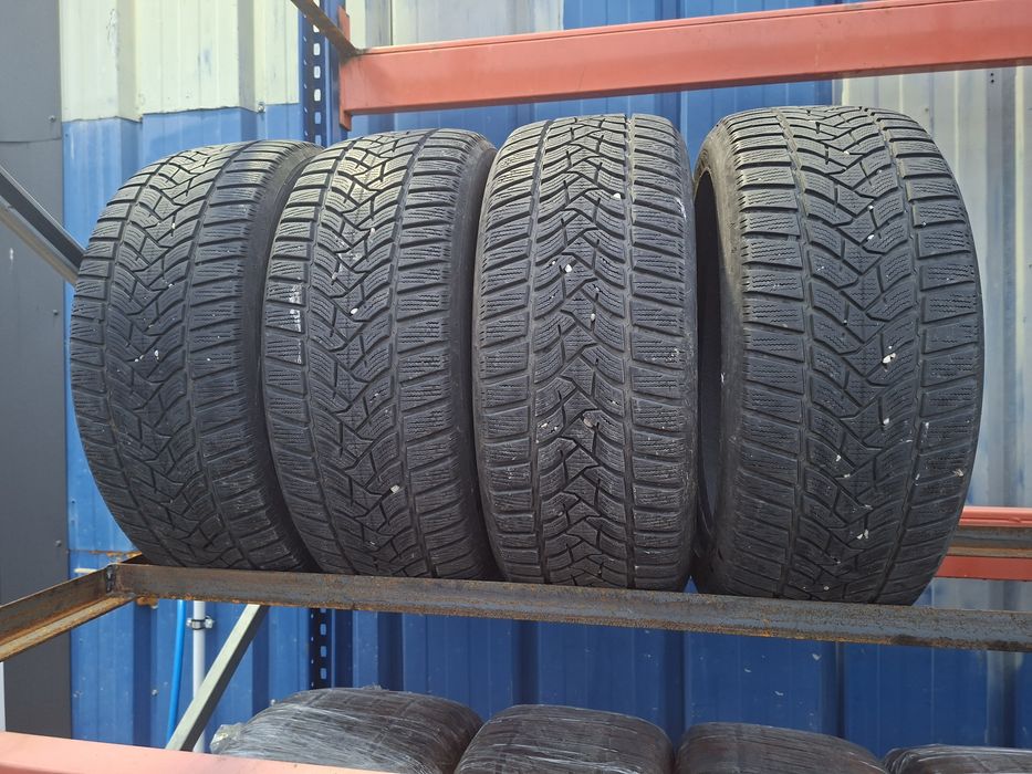 Anvelope m+s cu fulg pe ele 205 50 r17 Dunlop