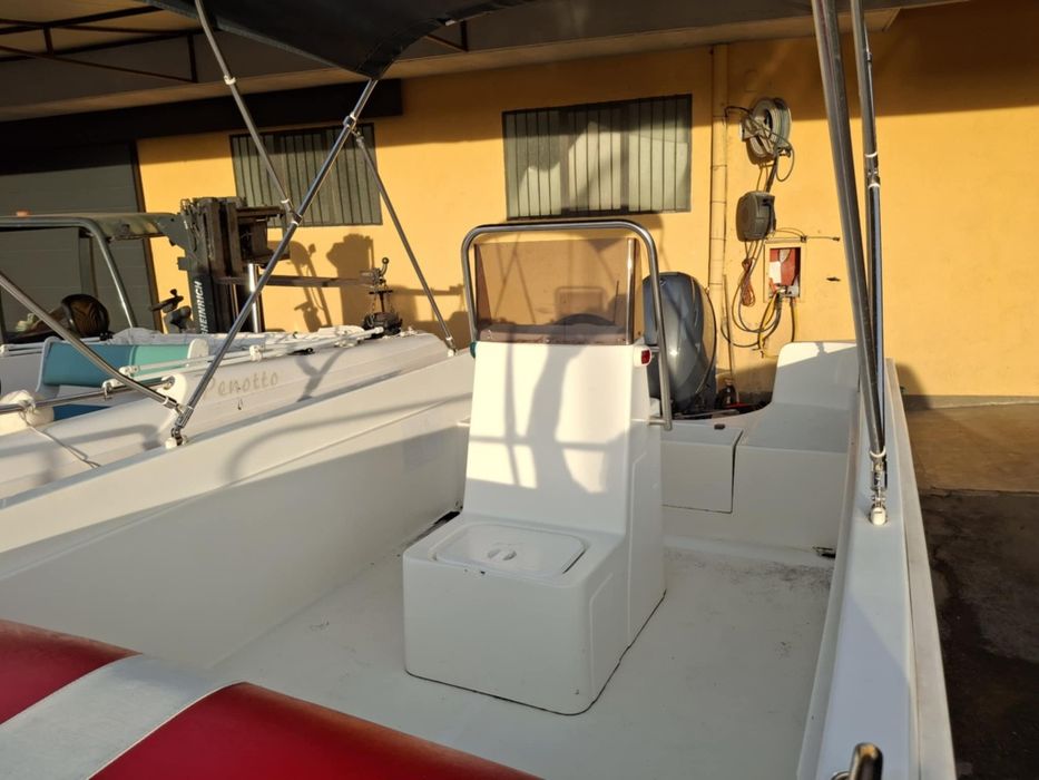 Лодка Алегра Морска