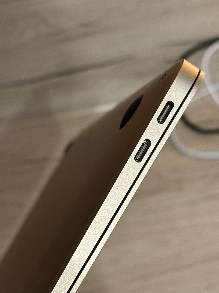 Macbook Air M1 8GB 256GB Rose Gold