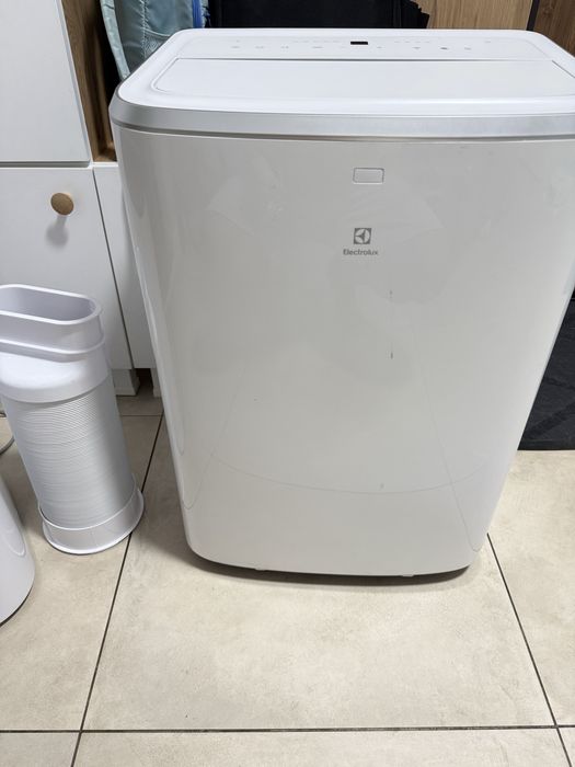 Aer conditionat portabil Electrolux WI-FI